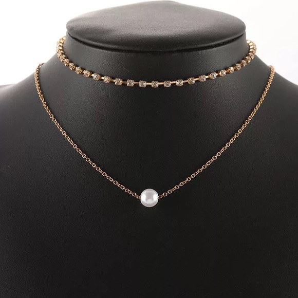 2xHP‼️3/$30 Multilayer Pearl Crystal Gold Necklace - Picture 2 of 6